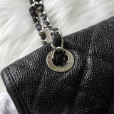 シャネル 1番台 ココマーク マトラッセ キャビアスキン チェーンショルダーバッグ ブラック - NEWSED