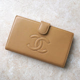 シャネル ココマーク キャビアスキン 二つ折り財布 長財布 ベージュ 11148266 - NEWSED