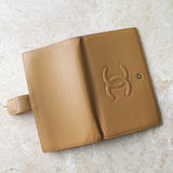 シャネル ココマーク キャビアスキン 二つ折り財布 長財布 ベージュ 11148266 - NEWSED