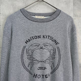 メゾン キツネ ホテル 2019 クラブ ロゴ ニット グレー - NEWSED