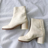 メゾンマルジェラ 22 タビブーツ ショートブーツ レディース ナッパレザー アイボリー 6cmヒール サイズ37 - NEWSED