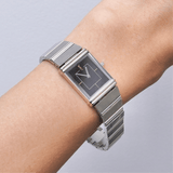 イヴ サンローラン 2200 221362 Y17151 SS / クォーツ 黒文字盤 腕時計 電池交換済 - NEWSED