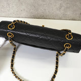 シャネル ターンロック マトラッセ25 キャビアスキン ダブルフラップ チェーンショルダーバッグ トートバッグ ブラック ゴールド - NEWSED