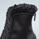 シャネル 25AW ギャザーサテン ココマーク アンクルブーツ ブラック 37 1/2C / 24.0〜24.5cm 未使用品 - NEWSED