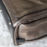 ロエベ ローラ26 レザー ハンドバッグ メタリック シャンパンゴールド - NEWSED