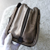 ロエベ ローラ26 レザー ハンドバッグ メタリック シャンパンゴールド - NEWSED