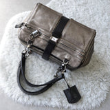 ロエベ ローラ26 レザー ハンドバッグ メタリック シャンパンゴールド - NEWSED