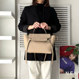 セリーヌ ベルトバッグ ミニ グレインドカーフスキン レザー 2way ハンドバッグ ショルダーバッグ ベージュ - NEWSED