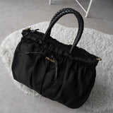 プラダ テスート ポコノ ナイロン/レザー 編み上げハンドル リボン ギャザー 2way ハンドバッグ ショルダーバッグ ブラック - NEWSED