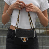 シャネル ココマーク ミニマトラッセ ターンロック ラムスキン 2way チェーン ショルダーバッグ ブラック 1番台7桁 - NEWSED