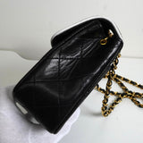 シャネル ココマーク ミニマトラッセ ターンロック ラムスキン 2way チェーン ショルダーバッグ ブラック 1番台7桁 - NEWSED