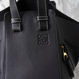 ロエベ ハンモック スモール レザー 2way ハンドバッグ ショルダーバッグ ネイビー - NEWSED