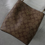 コーチ スモール タウン バケット バッグ シグネチャー 2way ショルダーバッグ ハンドバッグ ブラウン 2312 - NEWSED