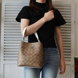 コーチ スモール タウン バケット バッグ シグネチャー 2way ショルダーバッグ ハンドバッグ ブラウン 2312 - NEWSED