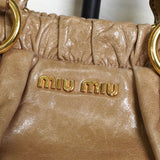 ミュウミュウ レザー 2way ハンドバッグ ショルダーバッグ ベージュ - NEWSED