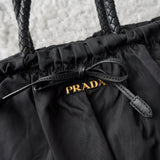 プラダ テスート ポコノ ナイロン/レザー 編み上げハンドル リボン ギャザー 2way ハンドバッグ ショルダーバッグ ブラック - NEWSED