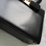 サルバトーレ フェラガモ ヴァラリボン 2way レザー ハンドバッグ ショルダーバッグ 自立型 ブラック - NEWSED