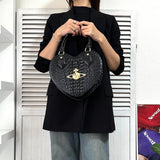 ヴィヴィアン ウエストウッド オーブ ハート型 クロコ エナメル 2way ハンドバッグ ショルダーバッグ ブラック 保存袋付き - NEWSED