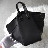 ロエベ ハンモック スモール レザー 2way ハンドバッグ ショルダーバッグ ネイビー - NEWSED