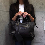 バレンシアガ ザ・シティ レザー 2way ハンドバッグ ショルダーバッグ ブラック - NEWSED