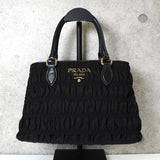 プラダ ロゴ ギャザー テスート ポコノ ナイロン 2way ハンドバッグ ショルダーバッグ ブラック - NEWSED