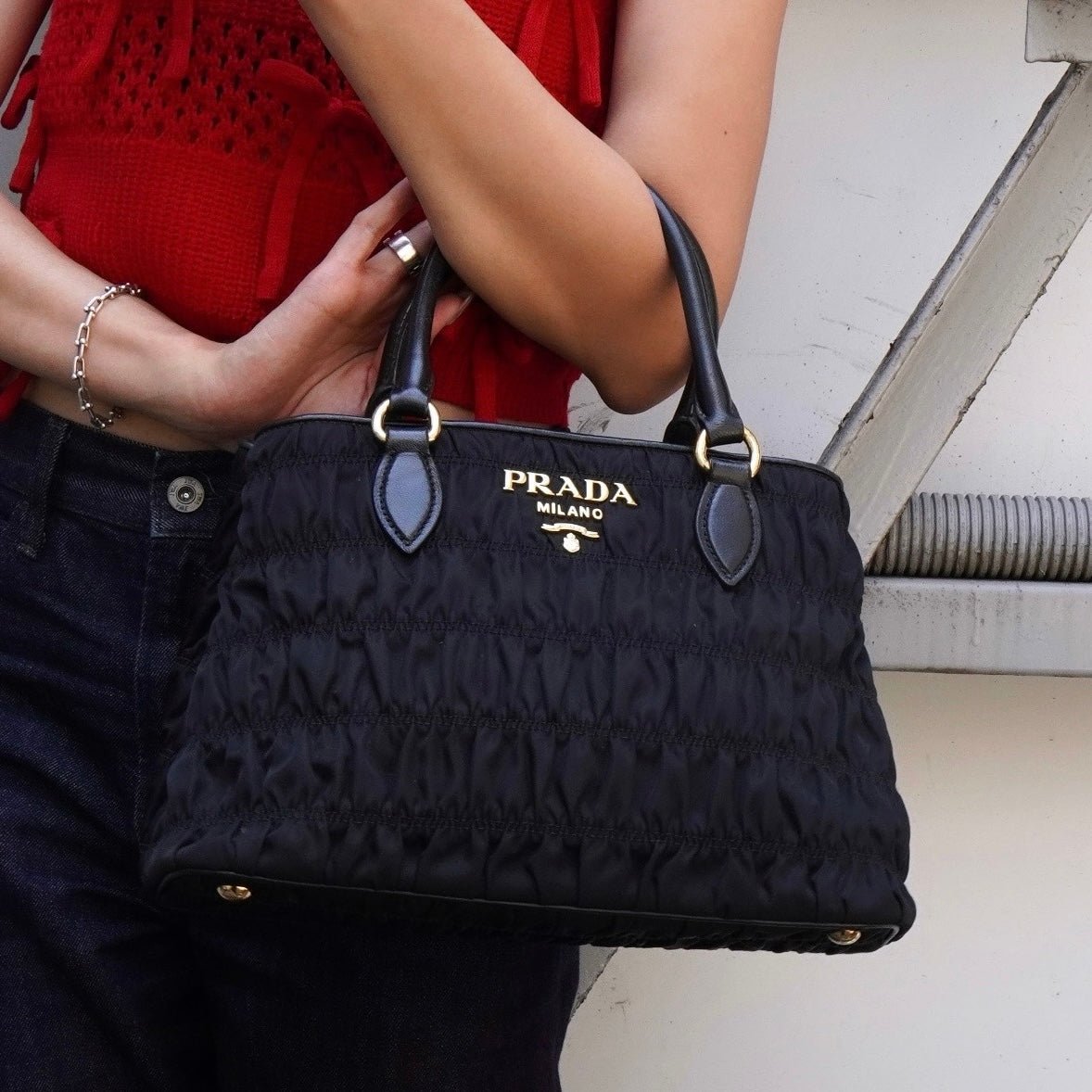 プラダ　PRADA　トートバッグ　２WAY　ポコノ　テスートナイロン　ギャザー プラダ ロゴ ギャザー テスート ポコノ ナイロン 2way