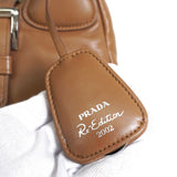 プラダ トライアングルロゴ サフィアーノ レザー 2way ハンドバッグ ショルダーバッグ ブラウン - NEWSED