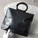 セリーヌ マカダム エナメル/レザー 2way ハンドバッグ ショルダーバッグ A4収納可 ブラック - NEWSED