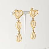 ジバンシィ 3連 ハート ティアドロップ モチーフ GP ゴールド ホワイト イヤリング - NEWSED