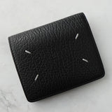 メゾン マルジェラ 4ステッチ レザー 二つ折り財布 コンパクトウォレット ブラック 箱付き - NEWSED