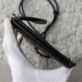 メゾン マルジェラ 4ステッチ 四つタグ レザー スマートフォン ポーチ サコッシュ ショルダーバッグ ブラック - NEWSED