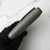 メゾン マルジェラ 4ステッチ 四つタグ レザー 三つ折り財布 コンパクトウォレット グリーン - NEWSED