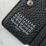 メゾン マルジェラ 4ステッチ レザー 二つ折り財布 コンパクトウォレット ブラック 箱付き - NEWSED