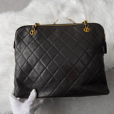 シャネル マトラッセ ラムスキン チェーンショルダー トートバッグ ショルダーバッグ ブラック シリアル4番台7桁 保存袋 ギャランティーカード付き - NEWSED