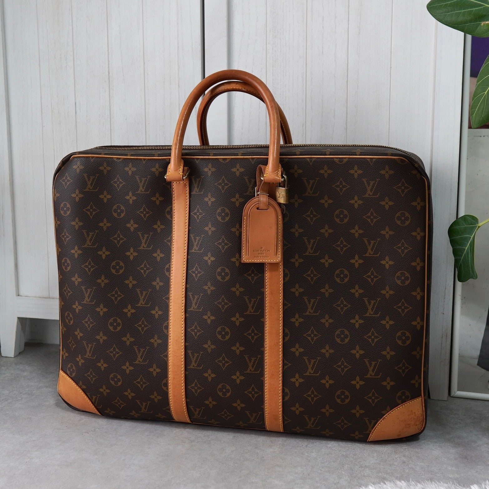 ルイ・ヴィトン サックドゥポルト マントーガーメントバッグ旅行バッグ