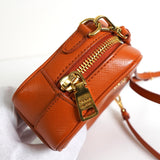 プラダ サフィアーノ レザー ミニ ショルダーバッグ ポシェット オレンジ