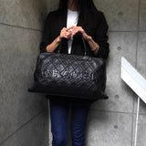 シャネル スポーツライン マトラッセ キャビアスキン ボーリングバッグ ボストンバッグ ブラック 6番台7桁 - NEWSED