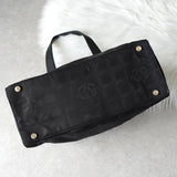 シャネル 7桁7番台 ニュートラベルライン ボーリングバッグ ハンドバッグ 肩掛け ブラック - NEWSED