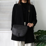 バーバリー ヴィンテージ ロゴ ショルダーバッグ ブラック