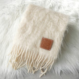 ロエベ アナグラム レザーパッチ モヘア マフラー ホワイト