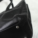 シャネル 8桁1番台 2.55 エグゼクティブ キャビアスキン トートバッグ ブラック - NEWSED