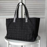 シャネル 9番台 ニュートラベルラインMM トートバッグ ブラック - NEWSED