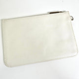 シャネル ココマーク ラムスキン フラット ポーチ ホワイト 9番台7桁 - NEWSED