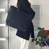 シャネル 9番台7桁 ニュートラベルライン GM トートバッグ ブラック - NEWSED