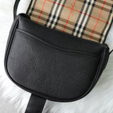 バーバリー ヴィンテージ ロゴ ショルダーバッグ ブラック