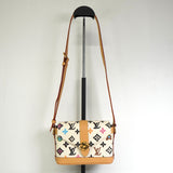 ルイ ヴィトン モノグラムクラギー エンベロップ ウェアラブル ウォレット クリーム M83346 ICチップ内蔵