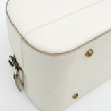 バーバリー レザー ハンドバッグ ホワイト