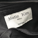 Half Shirring Ribbon Round Bag マーティン キム ロゴプレート リボン ワンショルダーバッグ ブラック