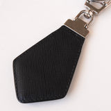 プラダ トライアングルロゴ サフィアーノレザー チャーム キーホルダー キーリング ブラック / シルバー