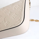 ルイ ヴィトン モノグラム アンプラント ポシェット フェリシー クリーム M82363